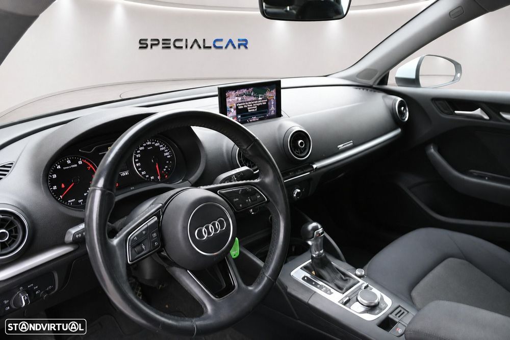Audi A3 Sportback - 13