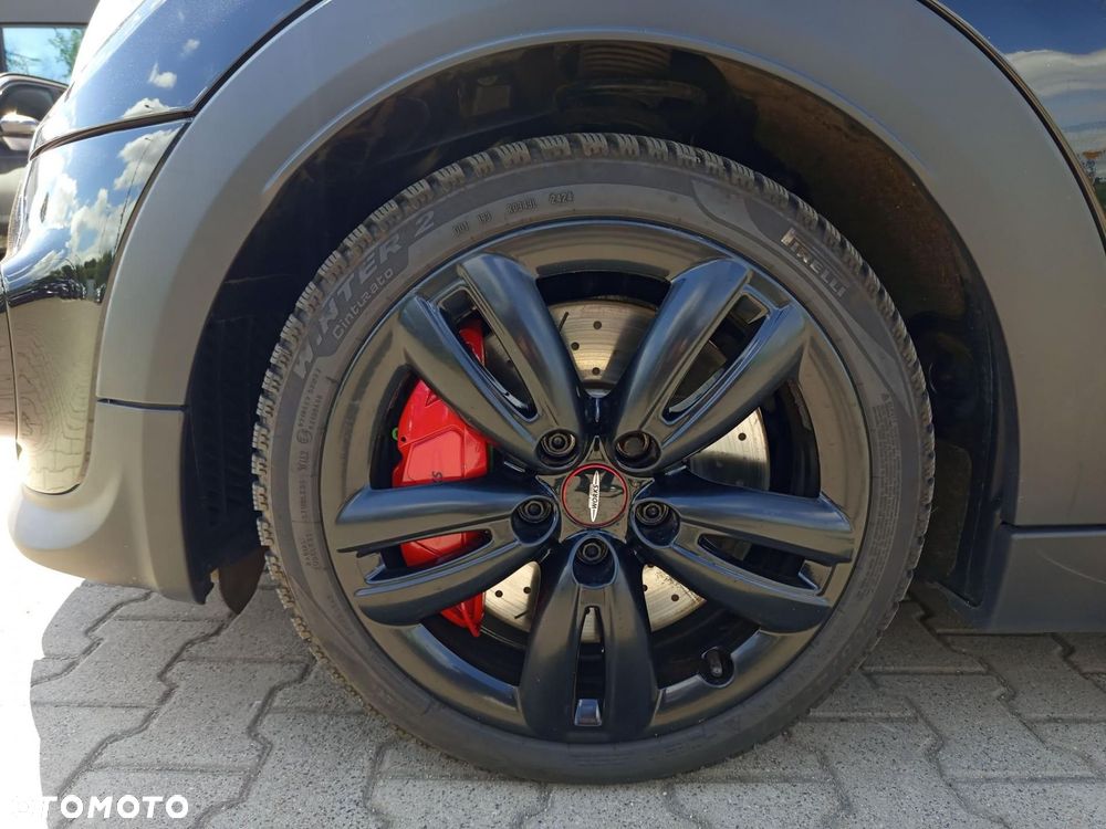 MINI John Cooper Works - 11