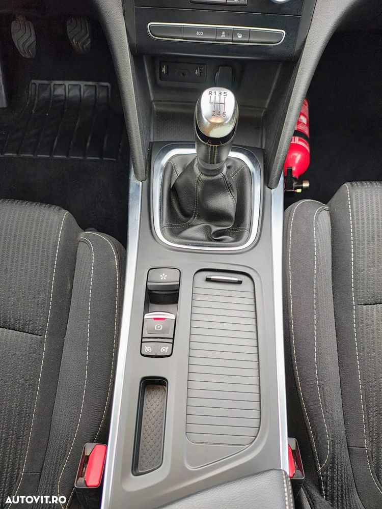 Renault Megane Blue dCi 116 Zen - 15