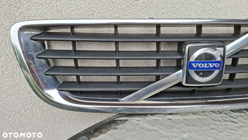 VOLVO S40 II V50 LIFT 07-12 GRILL ATRAPA 30744915 - 2