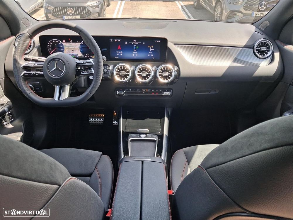 Mercedes-Benz GLA 250 e AMG Line - 18