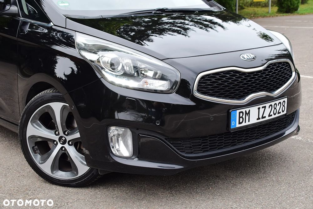 Kia Carens 1.7 CRDi XL 7os - 4