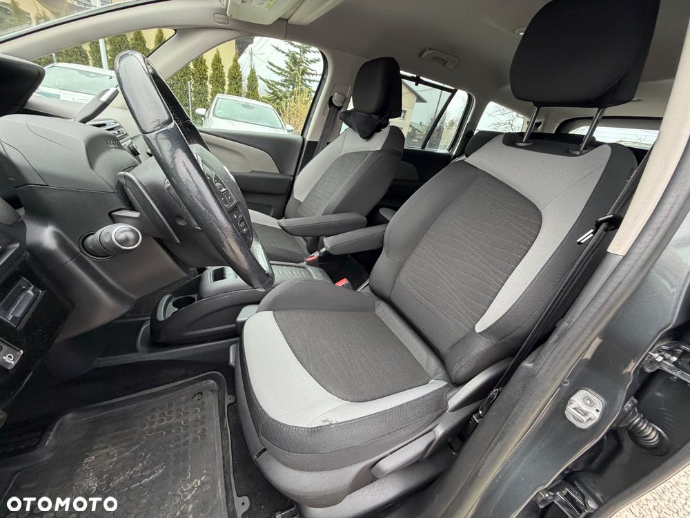 Citroën C4 Grand Picasso - 36