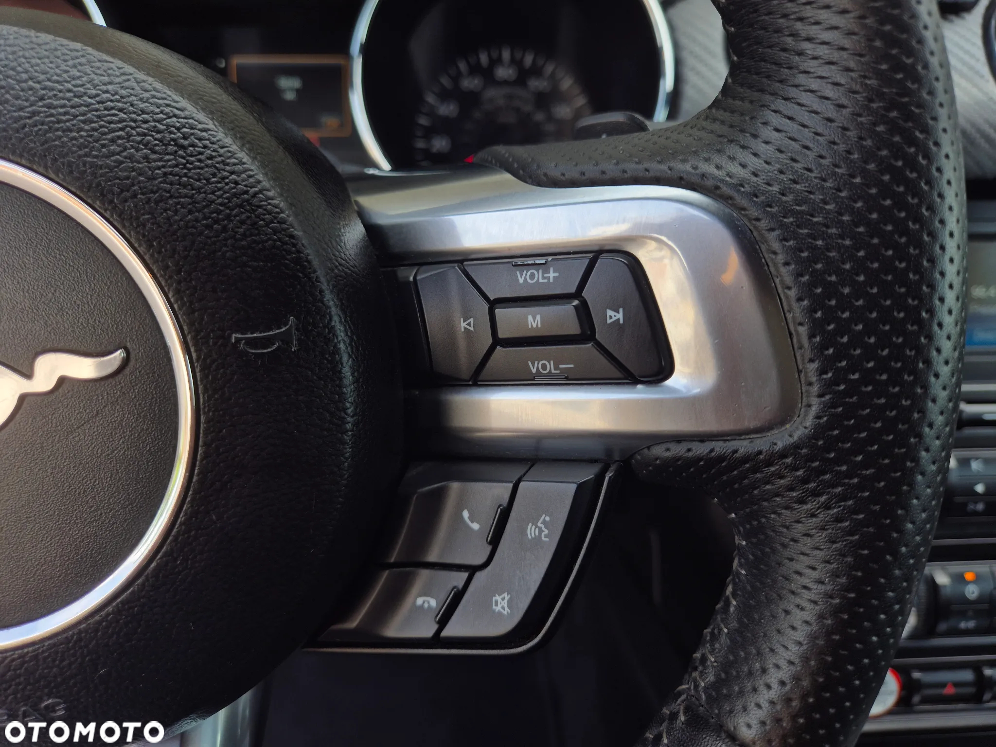 Ford Mustang 3.7 V6 - 14