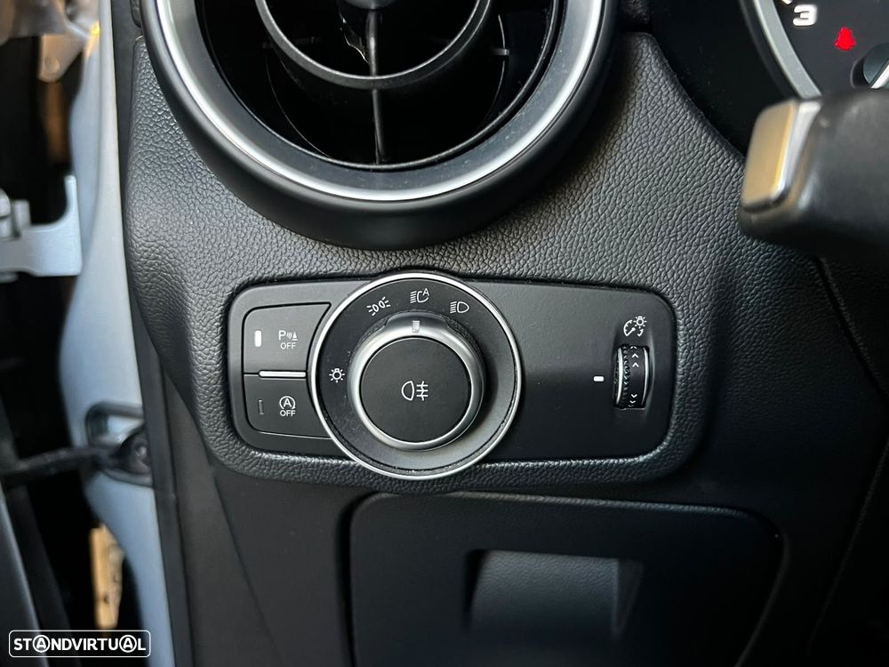 Alfa Romeo Stelvio 2.2 D TI AT8 - 61