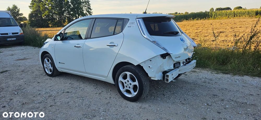 Nissan Leaf - 3