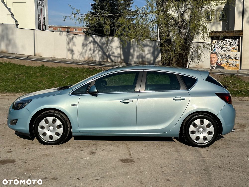 Opel Astra 1.4 T Cosmo - 8