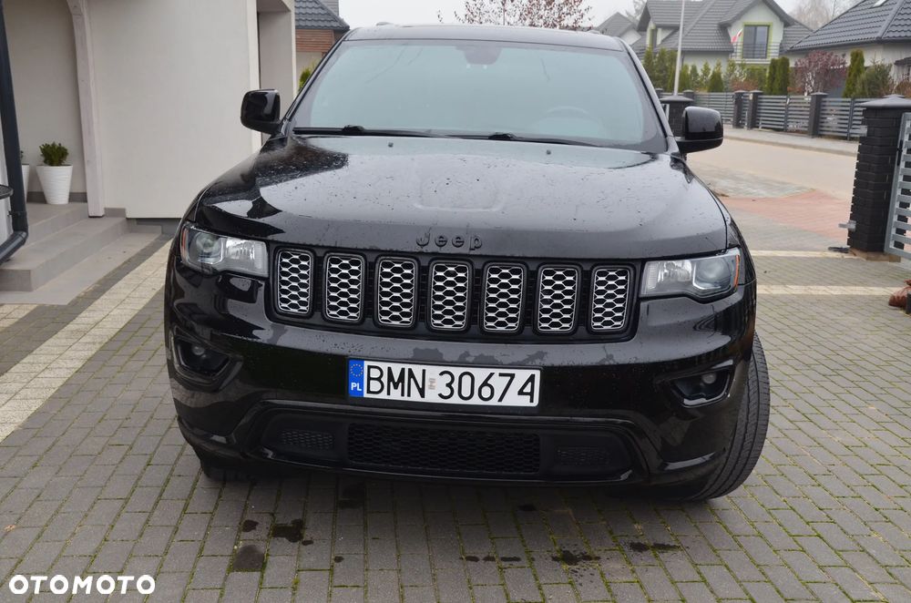 Jeep Grand Cherokee - 2