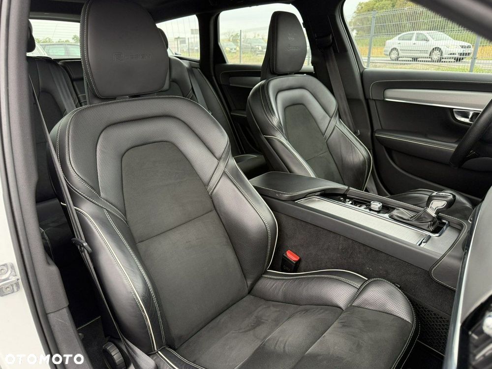 Volvo V90 D4 R-Design - 13