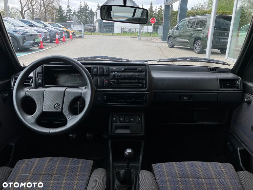Volkswagen Golf 1.8 GTI - 15