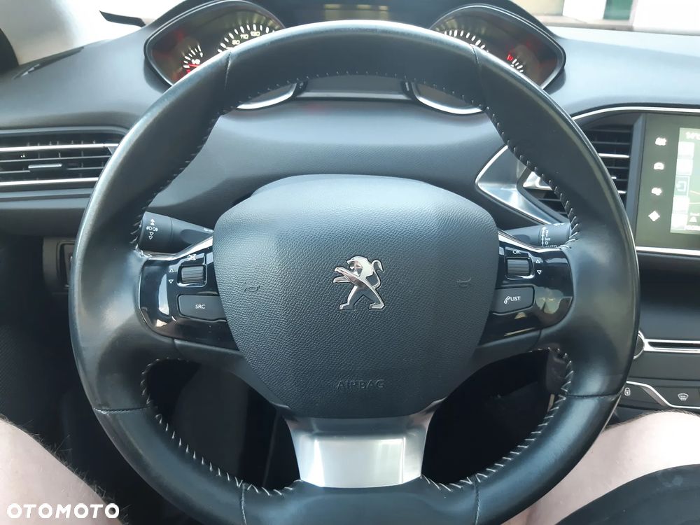 Peugeot 308 SW BlueHDi 150 Automatik Stop & Start Niveau 2 Business-Line - 31