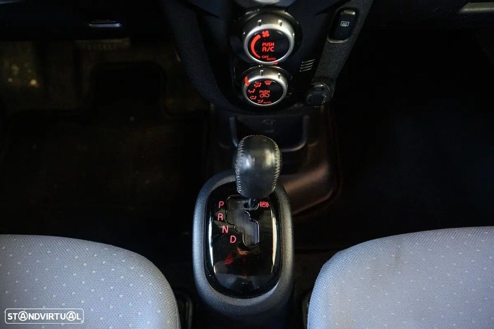 Peugeot iOn Active - 32