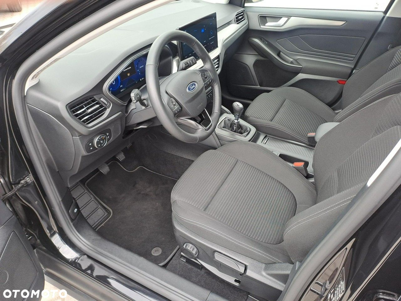 Ford Focus 1.0 EcoBoost mHEV Titanium X - 10