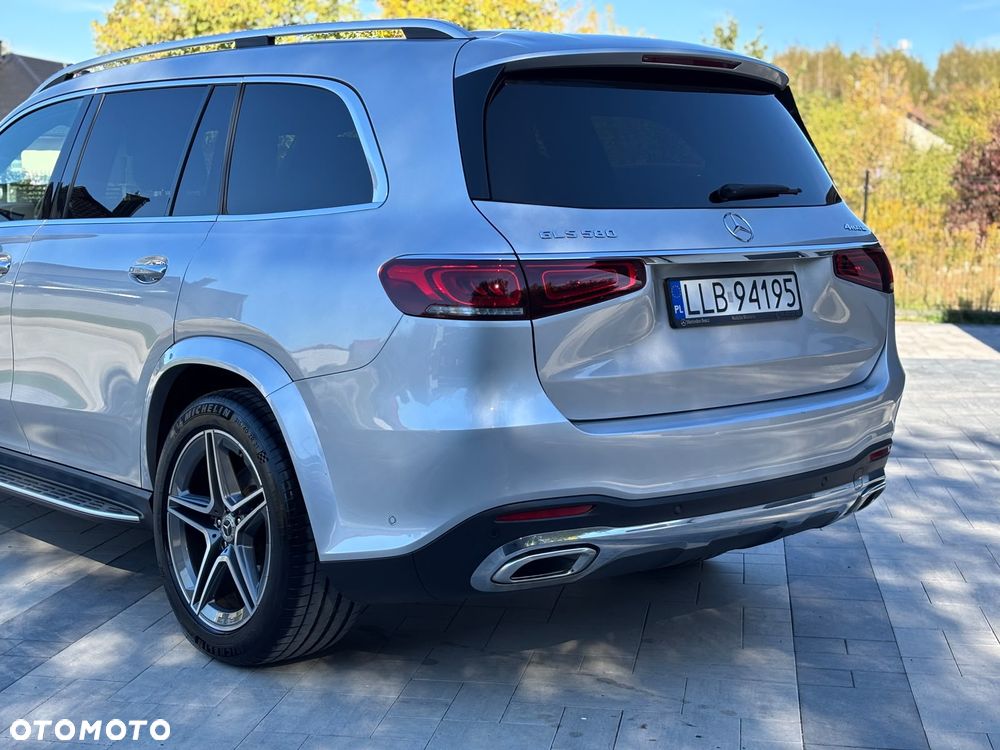 Mercedes-Benz GLS - 17