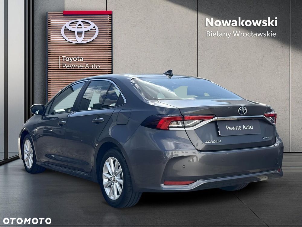Toyota Corolla 1.8 Hybrid Comfort - 30