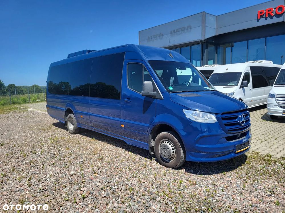 Mercedes-Benz Sprinter 516 CDI 24 miejsca siedzące + 4 stojące - 1