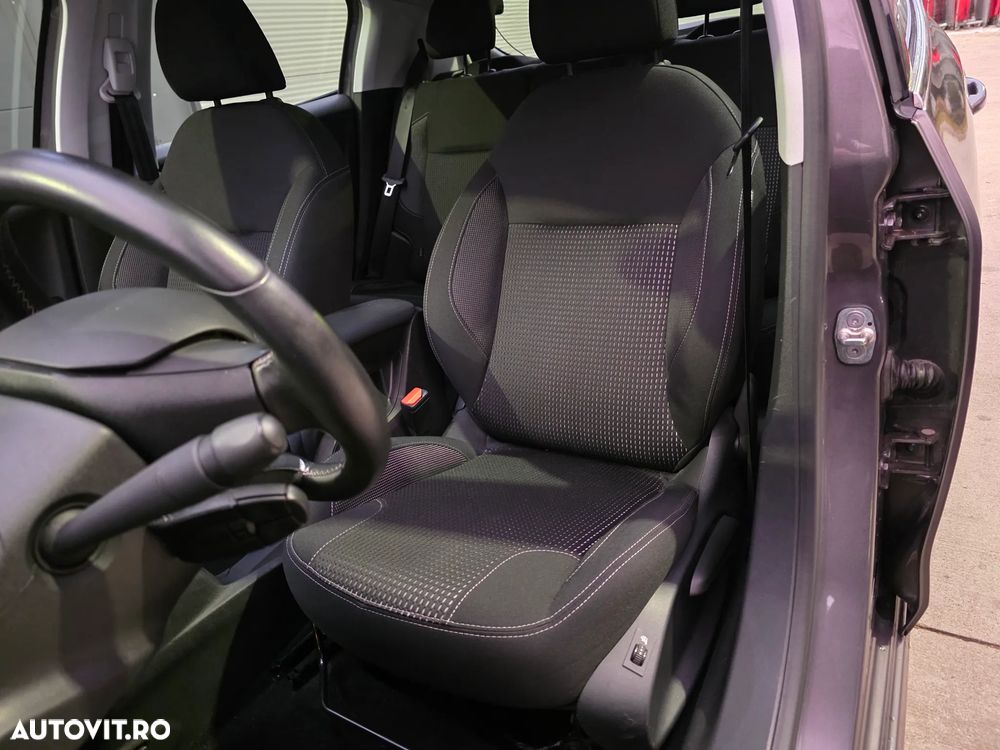 Peugeot 208 1.2 L PureTech Turbo Allure Aut. - 8