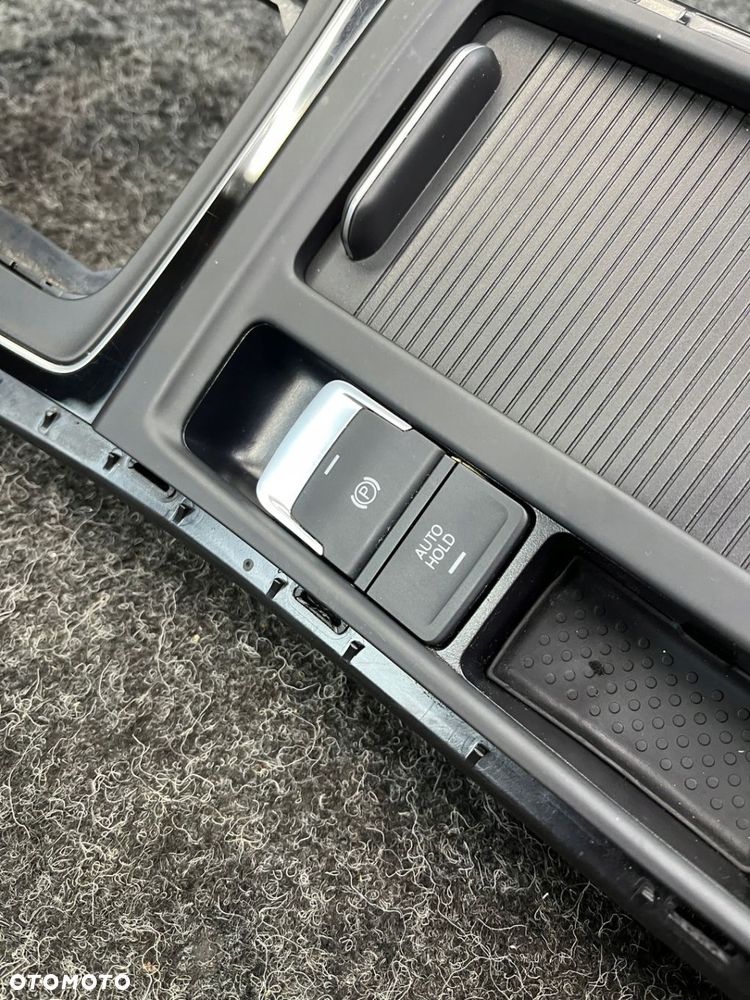 vw golf VII tunel środkowy uchwyt na kubki 5G1864263 5G1863245F - 4