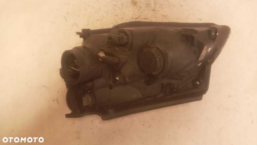 * LAMPA PRZEDNIA PRAWA PRZÓD PRAWO KIA CARENS III - 3