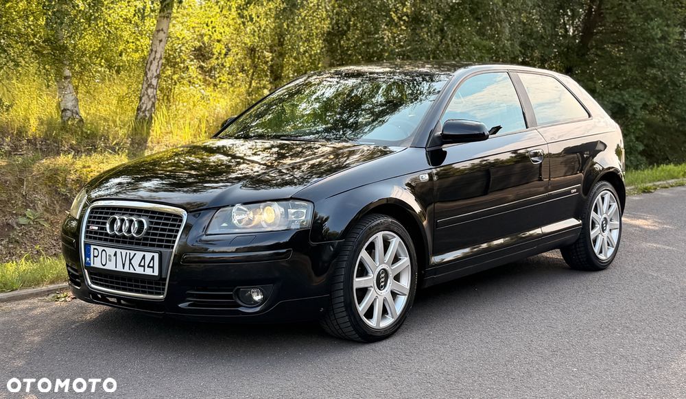 Audi A3 Sportback 2.0 TDI S line Sportpaket plus - 1