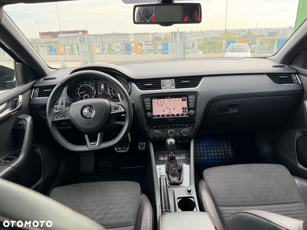 Skoda Octavia 2.0 TSI RS DSG - 15