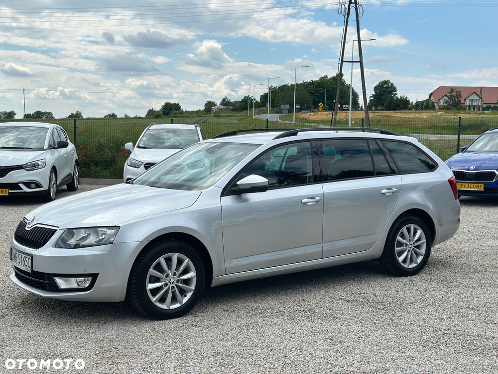 Skoda Octavia 1.6 TDI Elegance - 4
