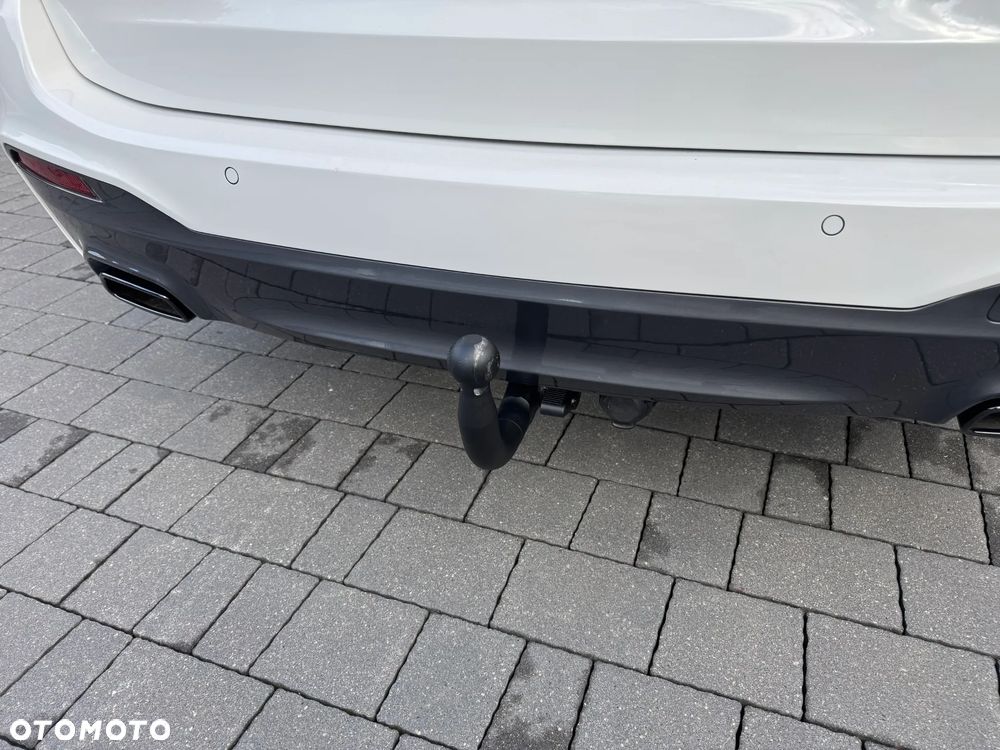 BMW Seria 5 520d Touring M Sport Edition - 28