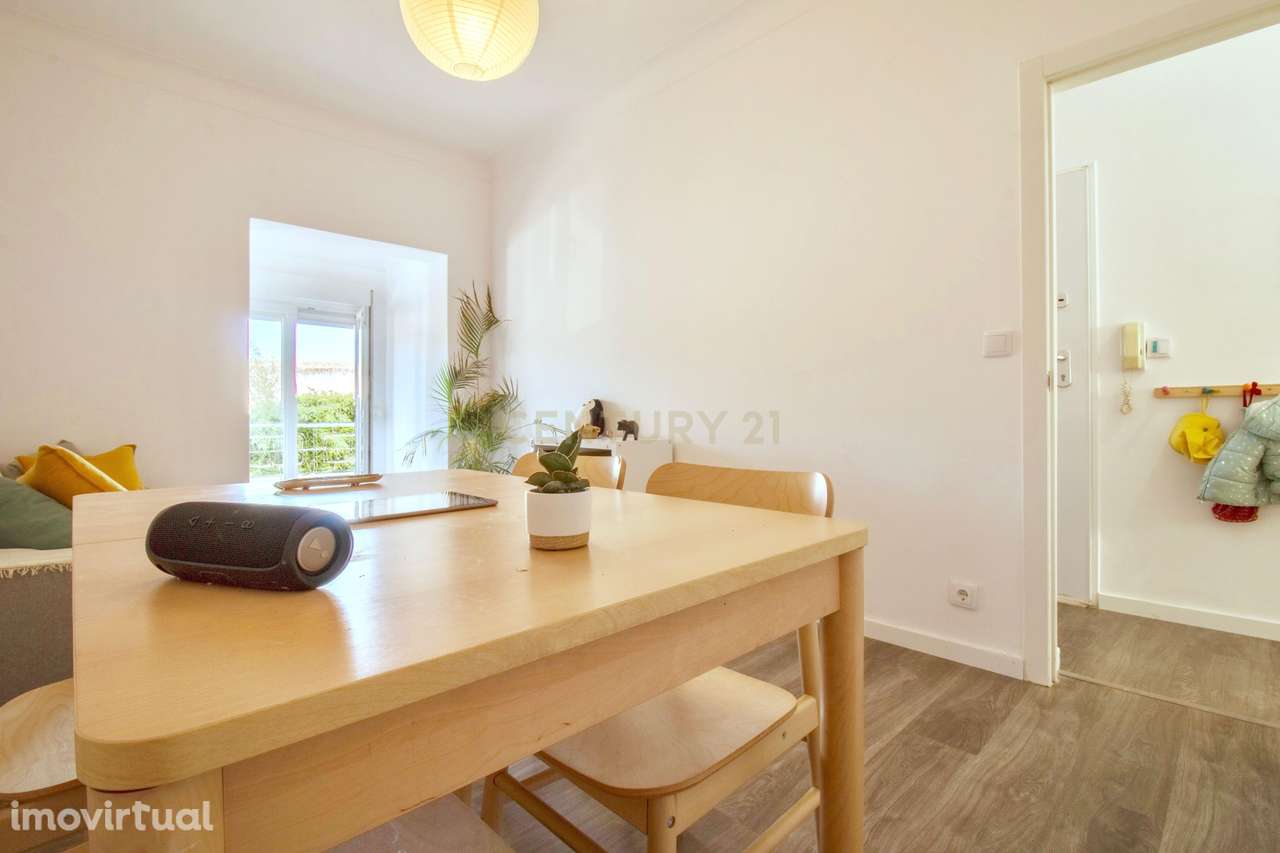 *****RESERVADO*****Apartamento T2 com Logradouro, Almada*****RESERVADO - Grande imagem: 3/41