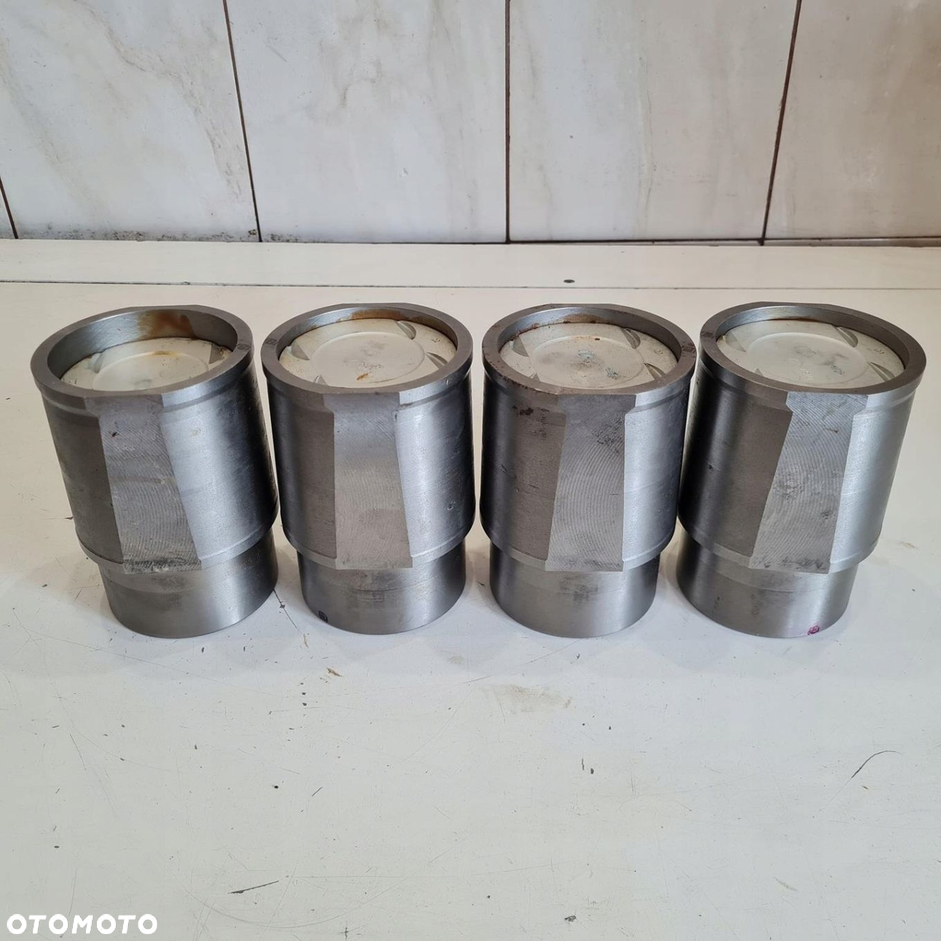 CITROEN XANTIA XSARA PEUGEOT 306 406 1.8 16V TULEJE TŁOKI KPL 0111.Y7 OE - 2