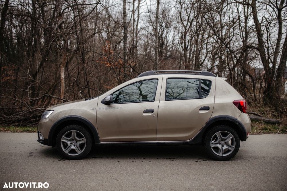 Dacia Sandero TCe 90 MT5 Comfort - 10