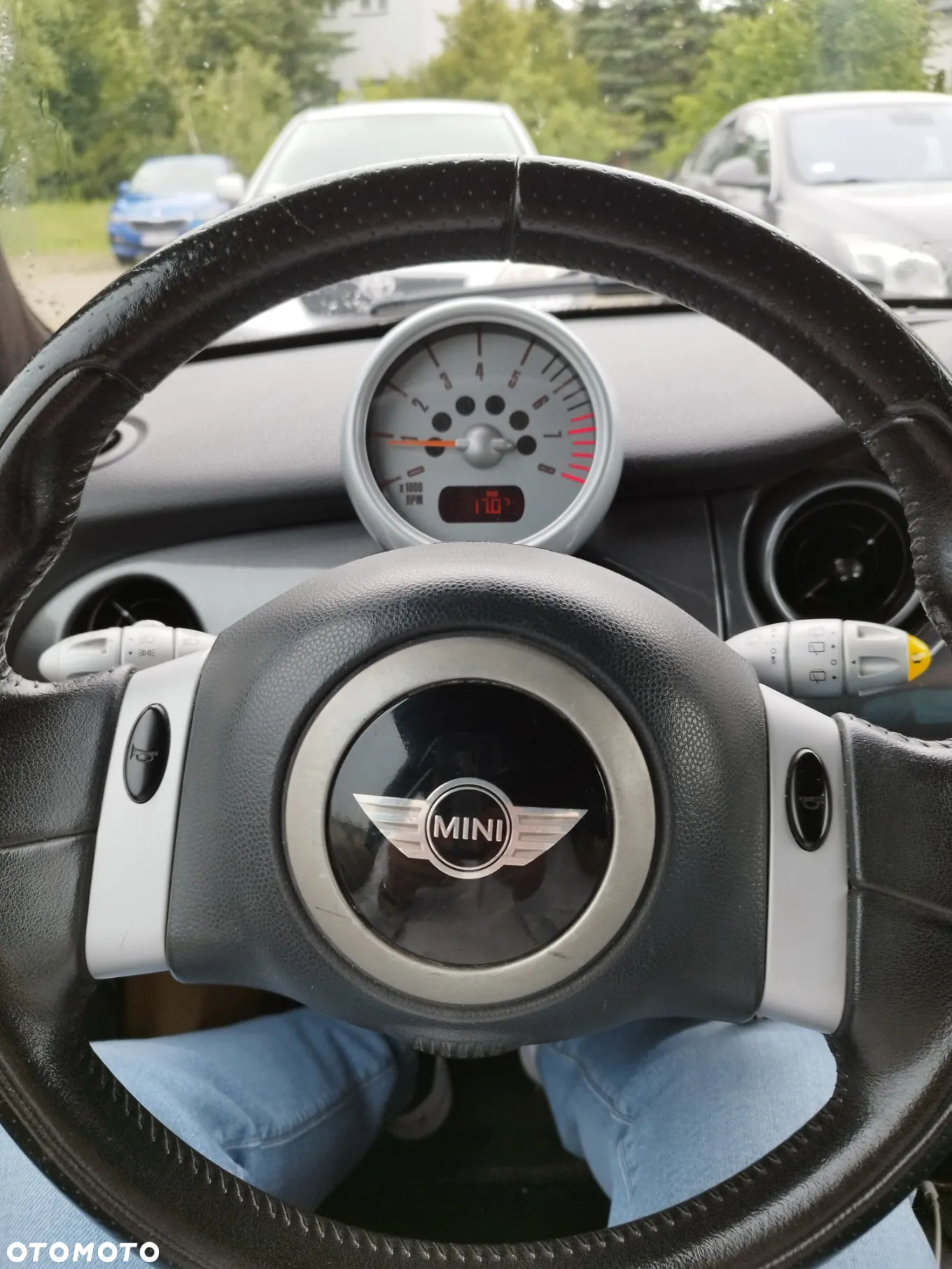 MINI Cooper Standard - 3