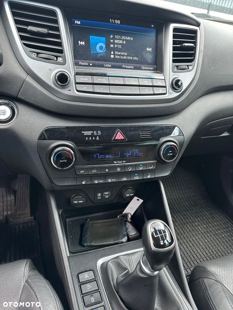Hyundai Tucson - 12