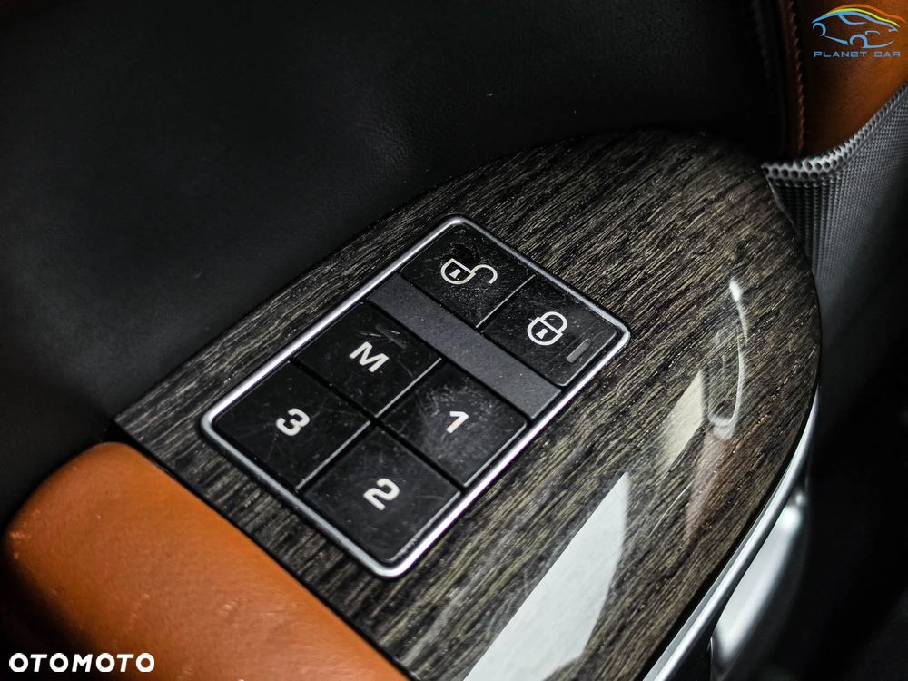 Land Rover Range Rover Sport SDV6 HSE Dynamic - 26