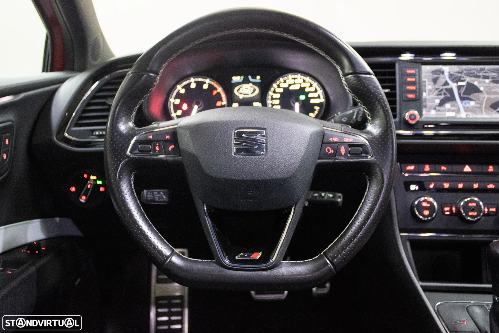 SEAT Leon SC 2.0 TSI S&S DSG Cupra 290 - 23