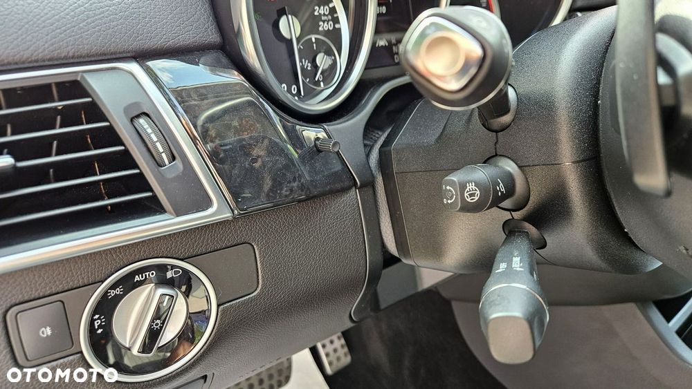 Mercedes-Benz GL - 24