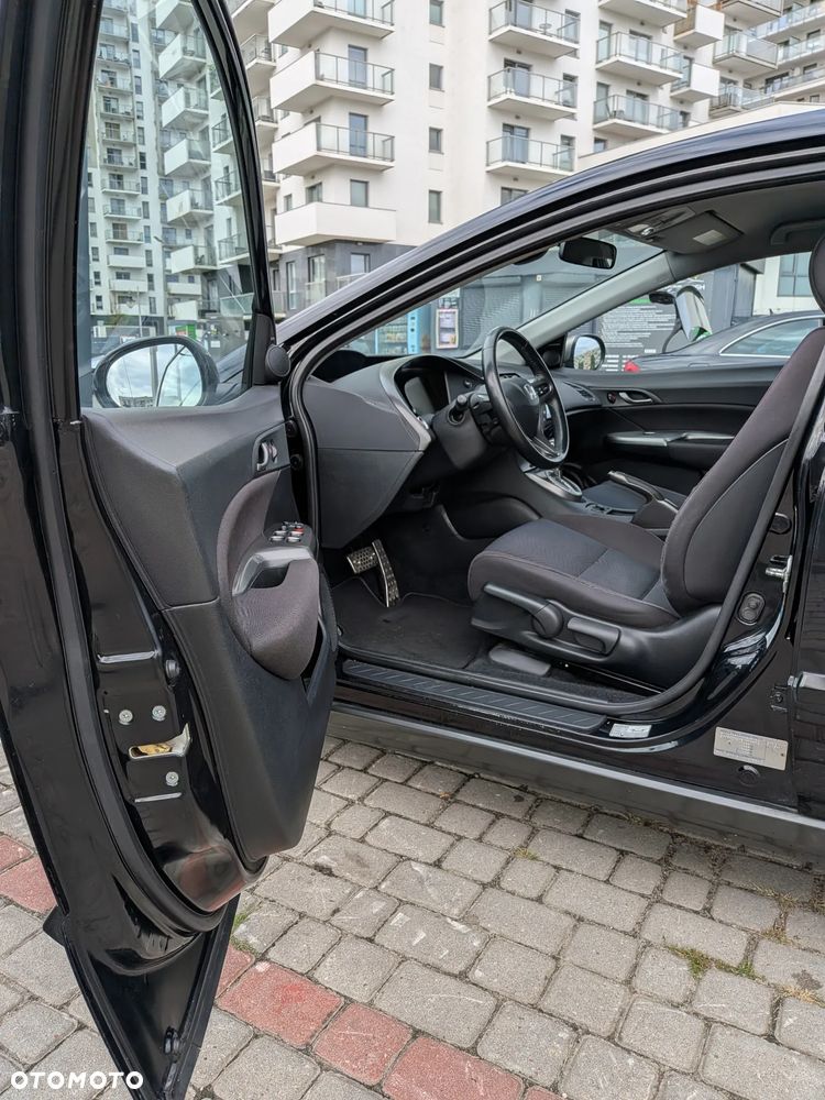 Honda Civic 1.8 Executive - 11