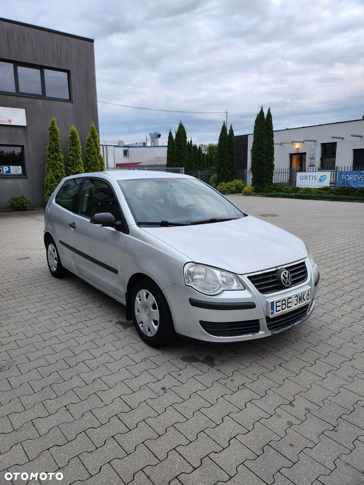 Volkswagen Polo - 4
