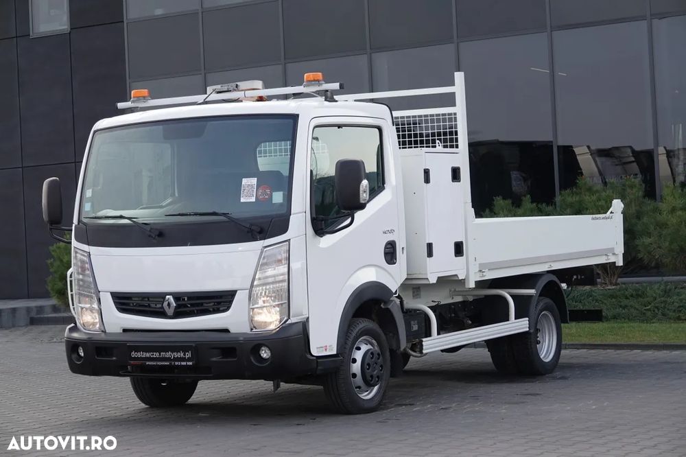 Renault MAXITY 140 / BALATĂ / DOUĂ TRANSPORTURI / MANUALĂ / 3 LOCURI / - 2