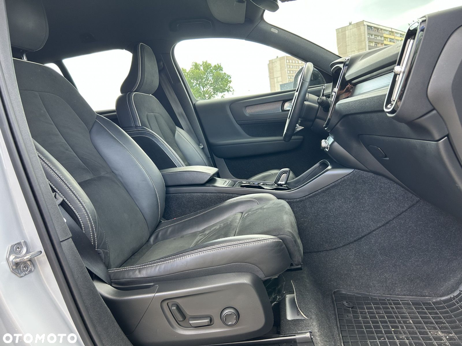 Volvo XC 40 - 20