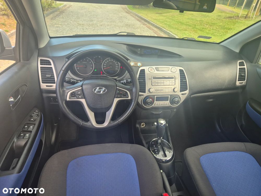 Hyundai i20 1.4 Automatik Comfort - 6