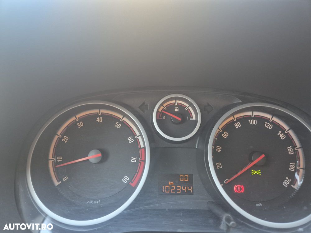 Opel Corsa - 10