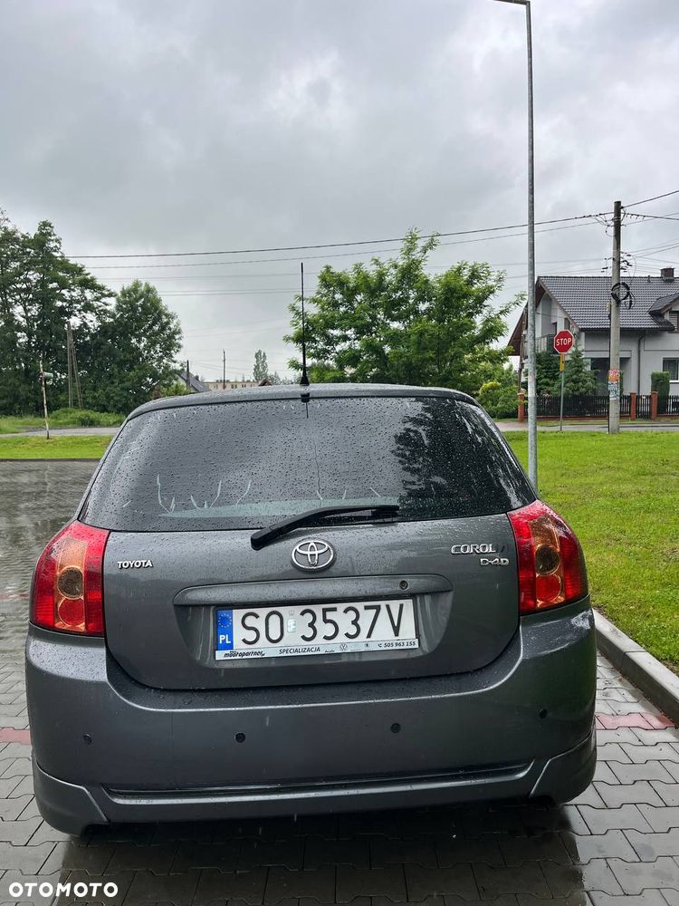 Toyota Corolla 2.0 D-4D Luna - 9