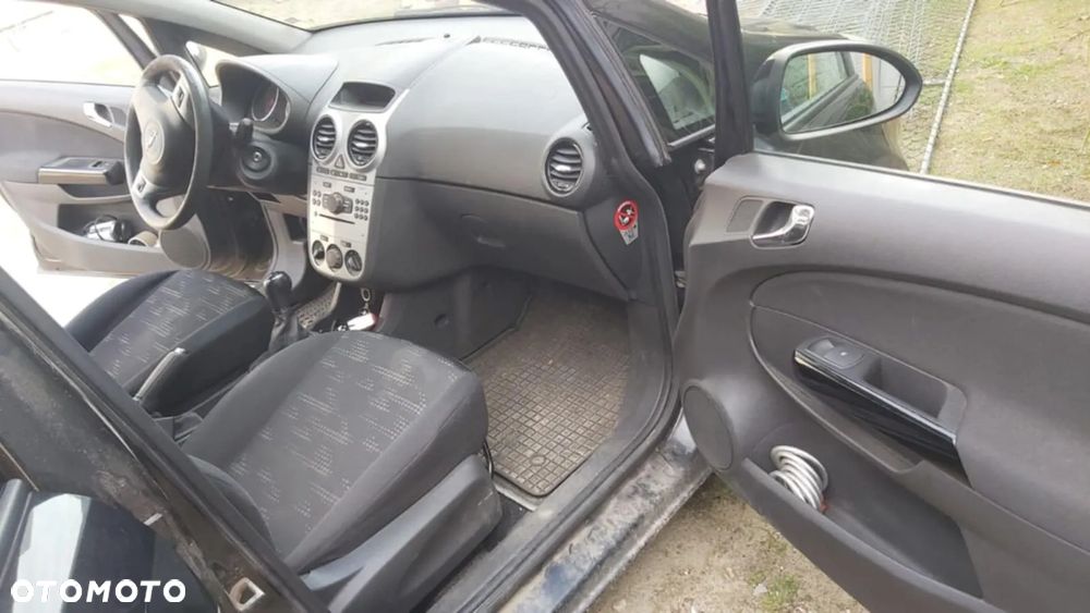 Opel Corsa 1.0 12V Edition / Active - 3
