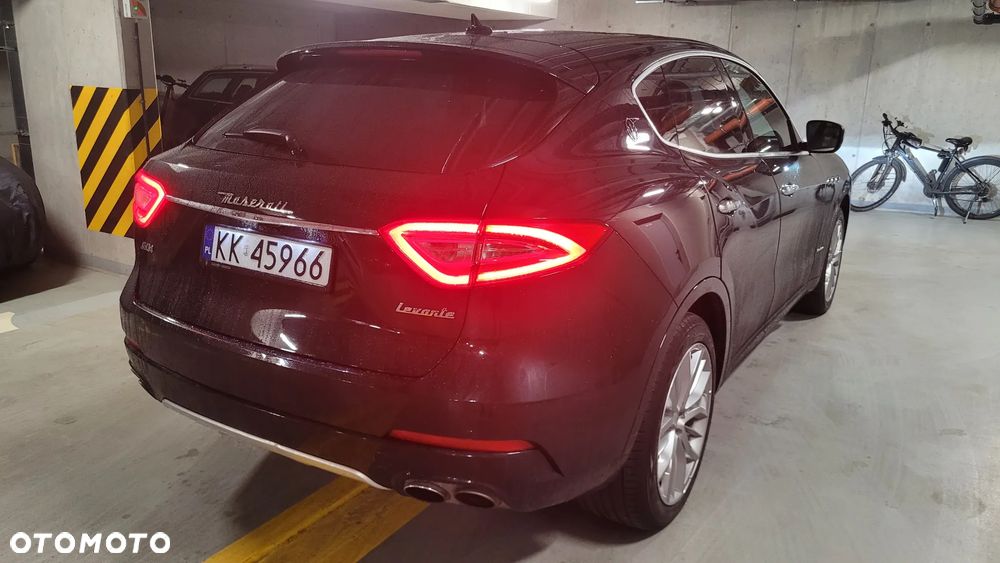 Maserati Levante S Granlusso - 6