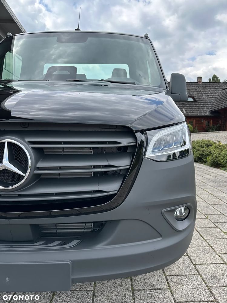 Mercedes-Benz Sprinter - 27