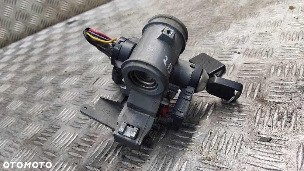 ZESTAW STARTOWY 1/3 FORD FIESTA MK4 XBPF-12A650-AA - 3