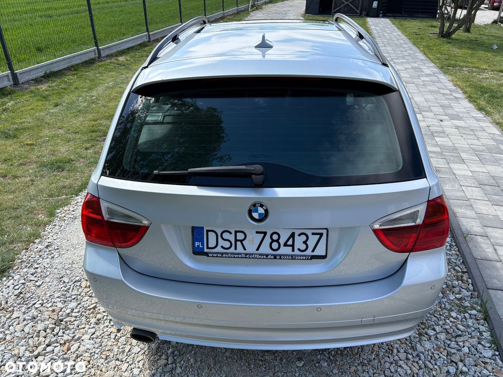 BMW Seria 3 320d - 14