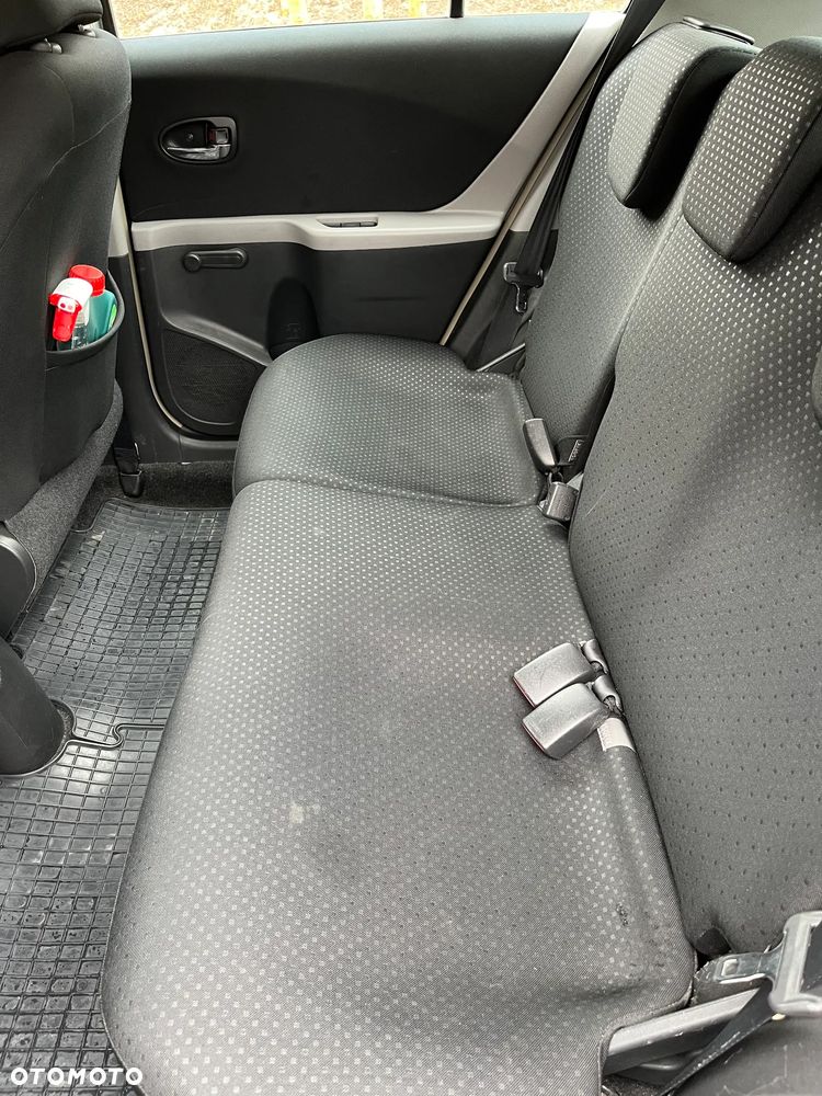 Toyota Yaris 1.33 Sol - 12