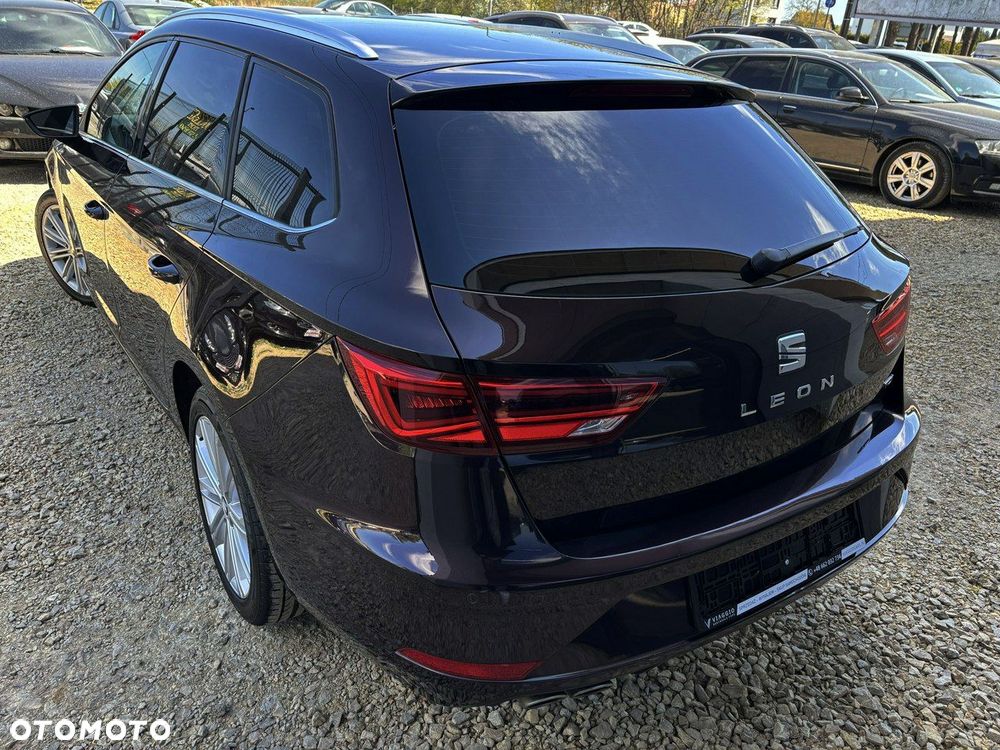 Seat Leon 2.0 TDI DSG Xcellence - 4