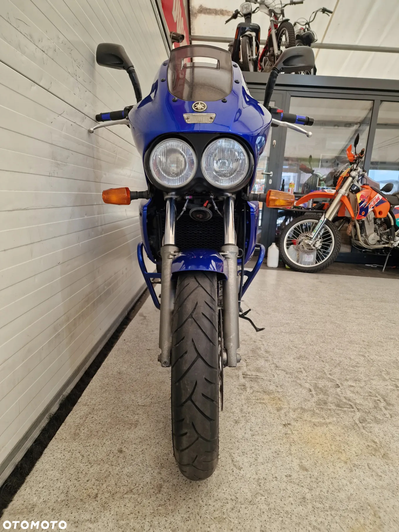 Yamaha TDM - 11